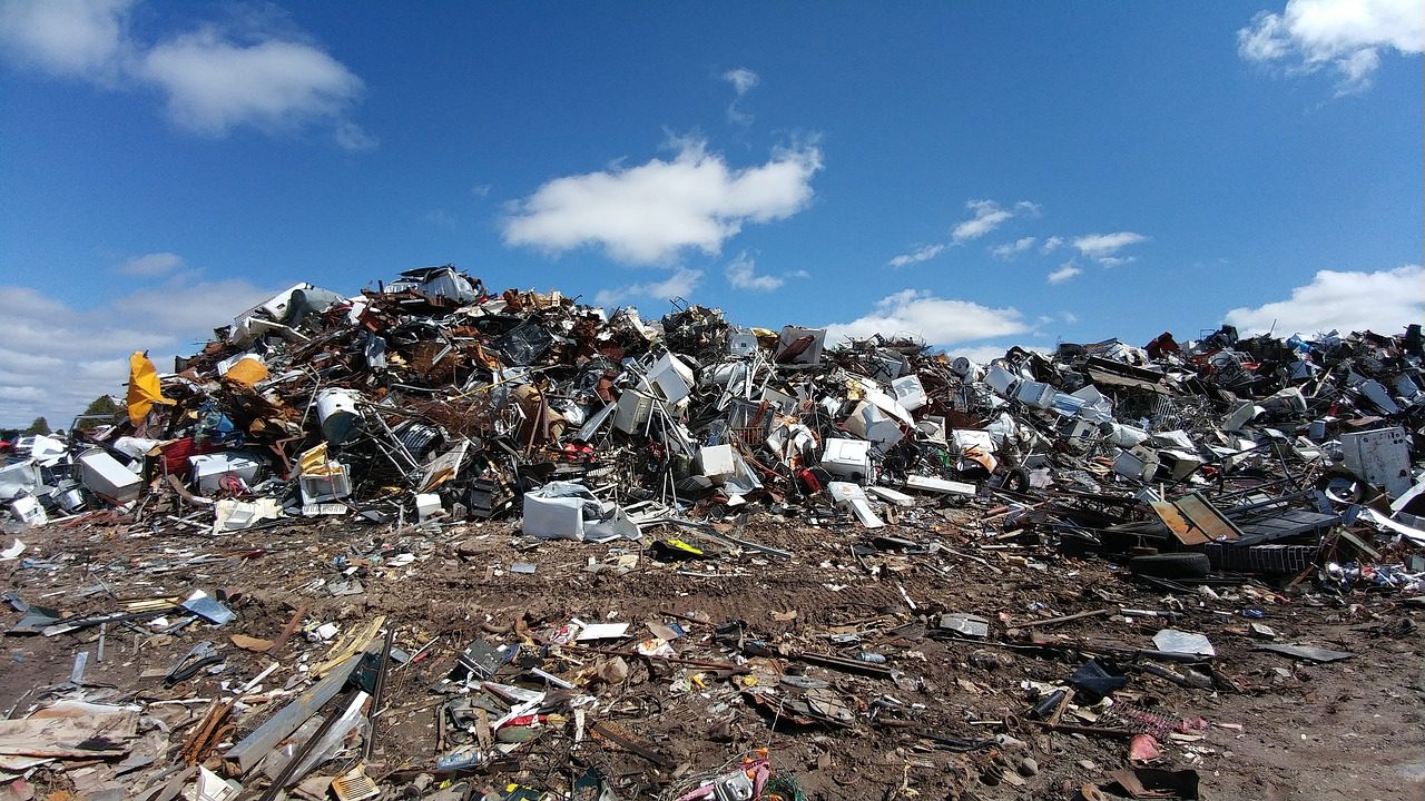 odpad-recyklacia-zberny-dvor-stavebny-odpad-smetisko